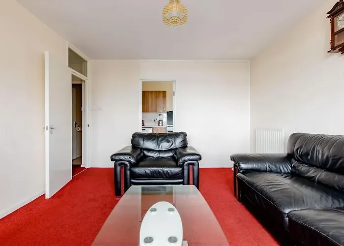 One Bed - 25 Mins From London Bridge